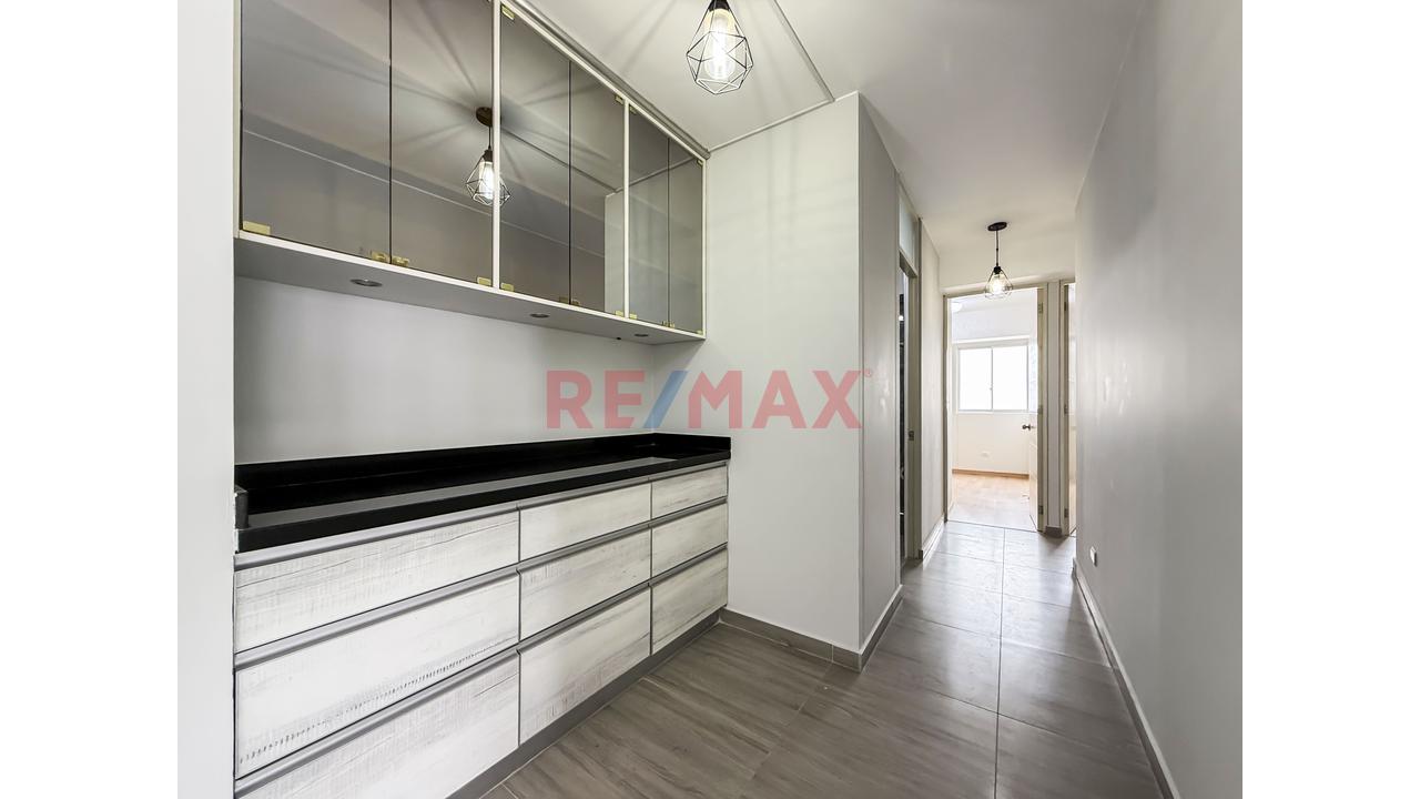 Departamento En Venta En Jesús María Con Vista A Av. Brasil | Piso 9 + Cochera | 86 M² — foto 9
