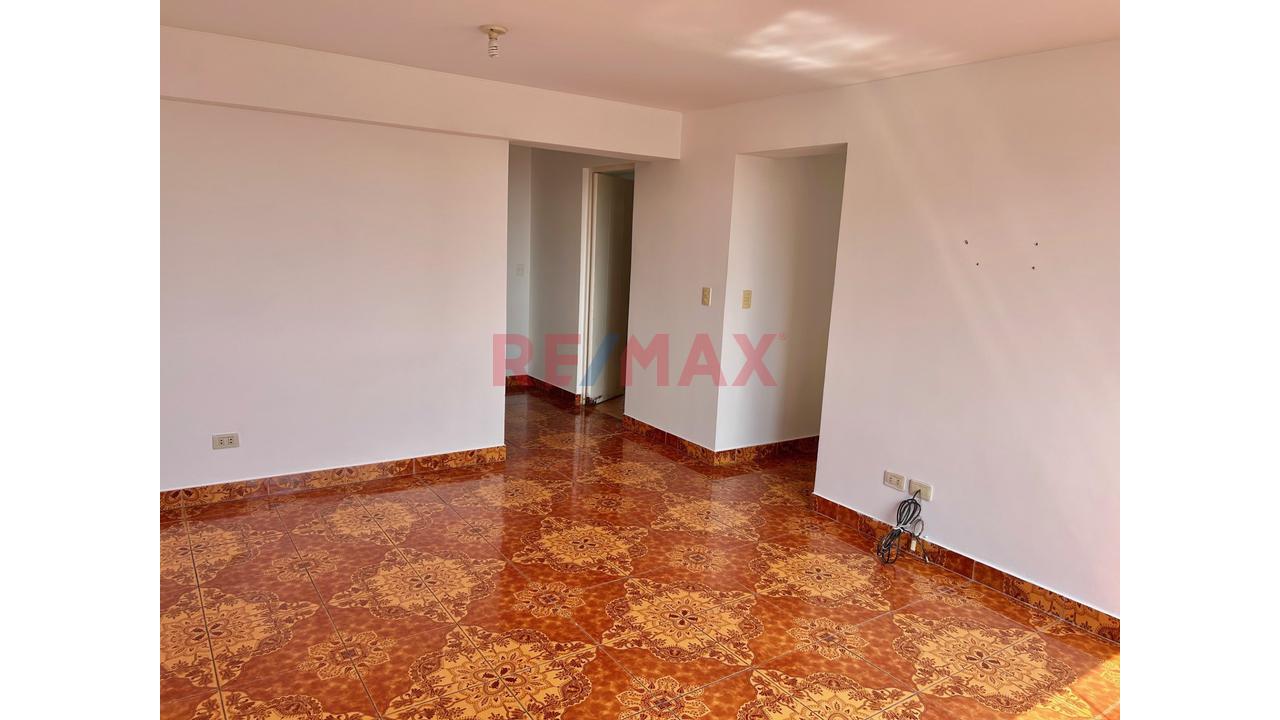 Venta Amplio Departamento A Espaldas De Parque Pueblo Libre — foto 4