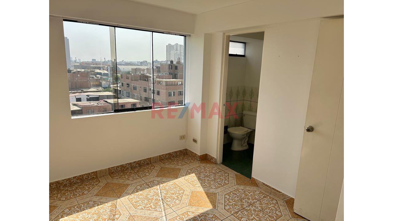 Venta Amplio Departamento A Espaldas De Parque Pueblo Libre — foto 9