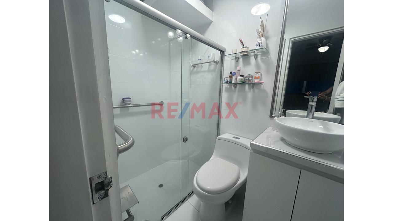 Venta Departamento En Primer Piso -Valle Hermoso- Surco — foto 3
