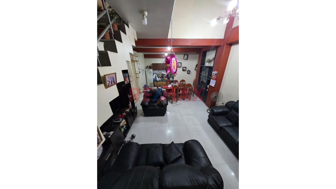 💰🏠 ¡Gran Oportunidad! Casa De 3 Pisos Con 16 Habitaciones En Venta En Corazon Comercial De Sullana 🔥 - 3