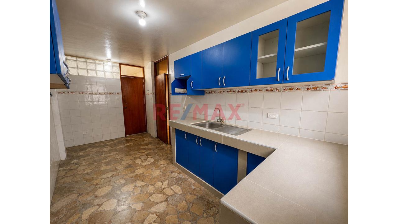 🏡 Casa En Venta – Excelente Ubicación En Surco - 📍 Zona Estratégica — foto 8