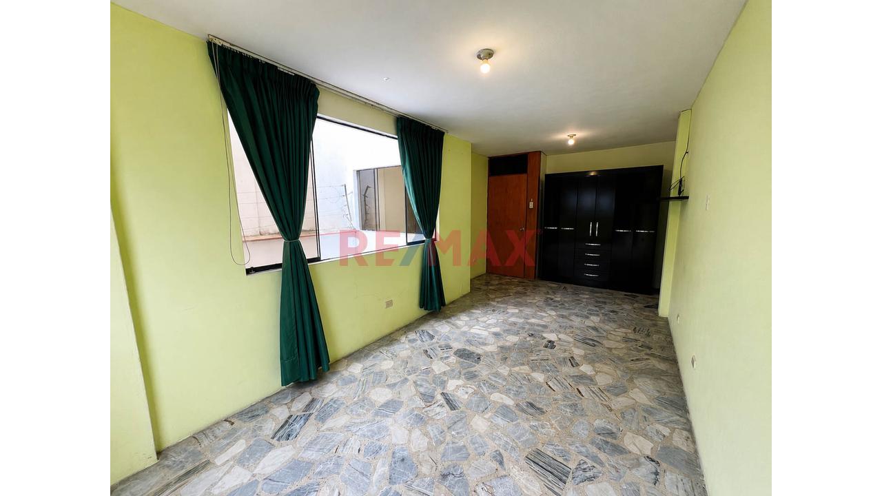🏡 Casa En Venta – Excelente Ubicación En Surco - 📍 Zona Estratégica — foto 12