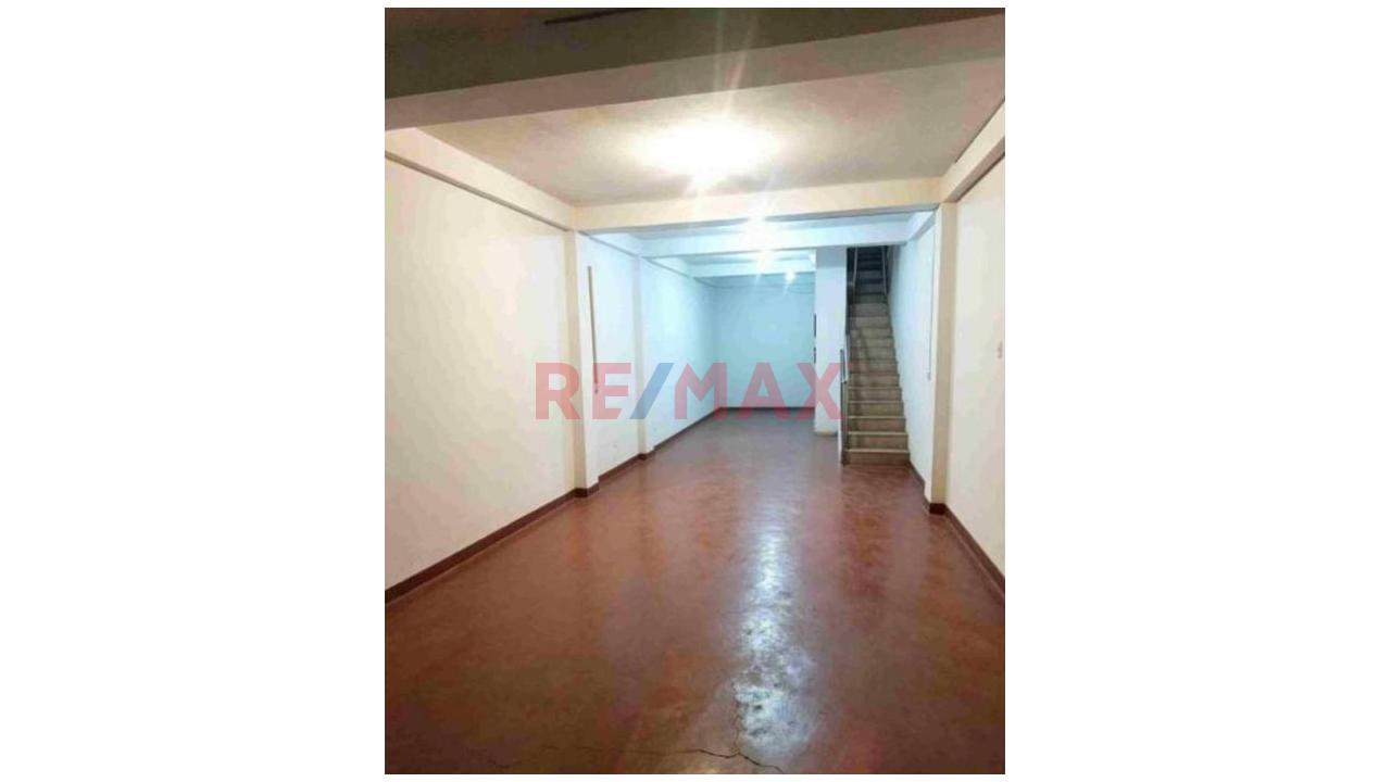 Local Almacen Comercial Cantacallao 1Er Piso — foto 11