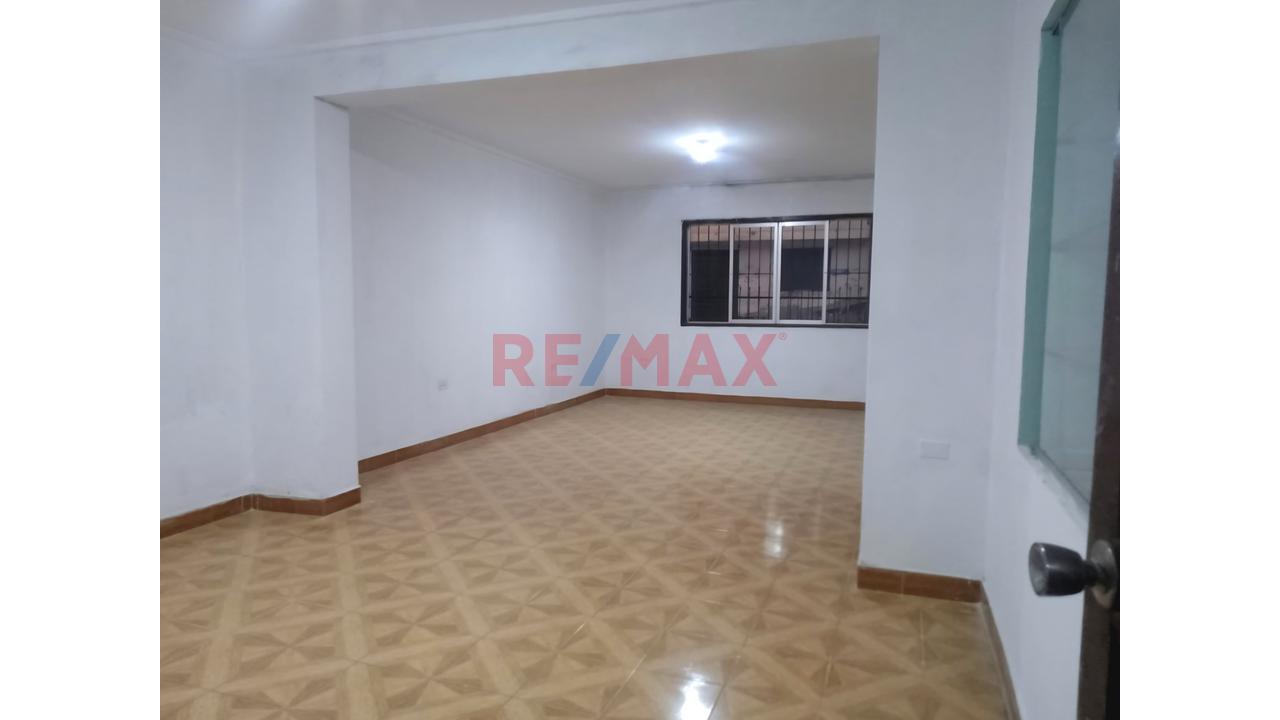 Venta De Casa 1Er Piso En Villa María Del Triunfo — foto 3
