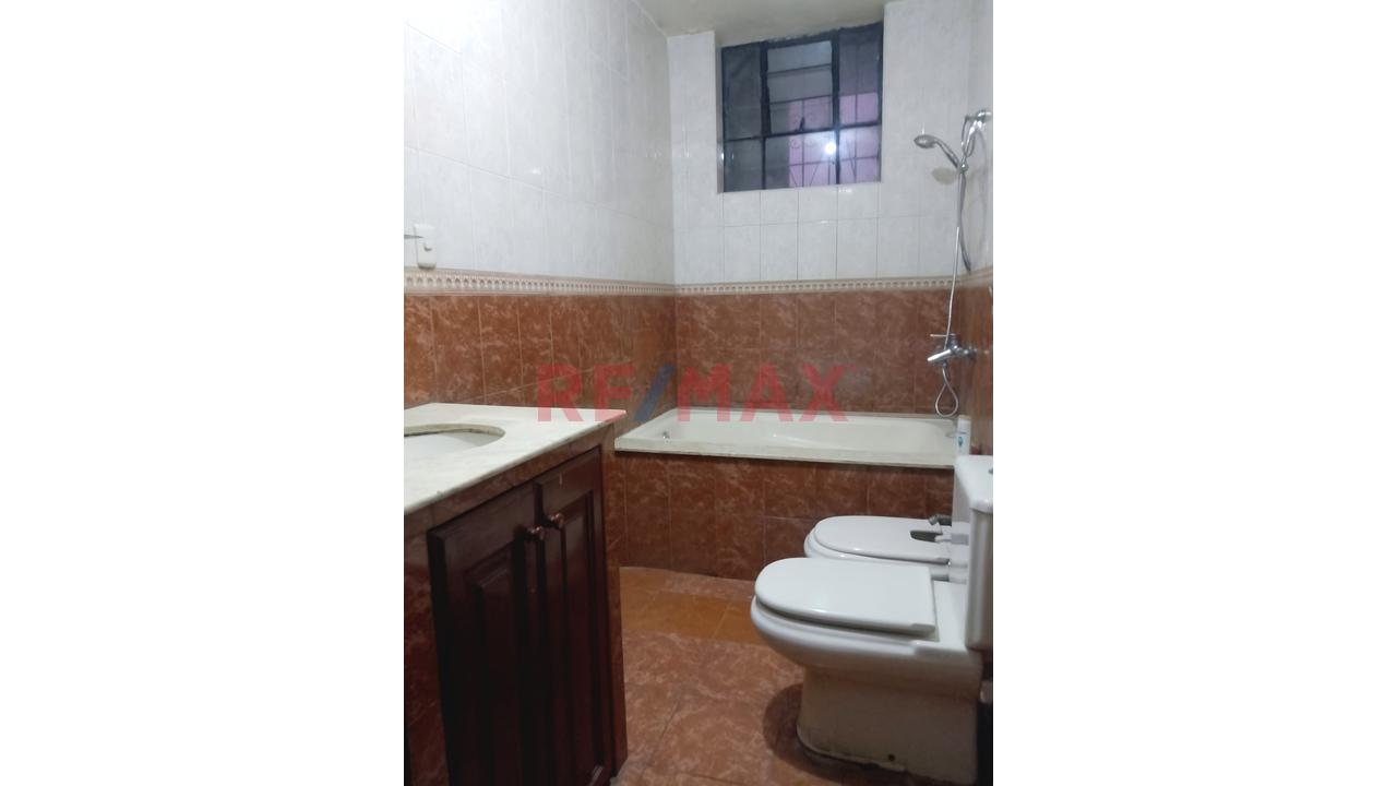 Venta De Casa 1Er Piso En Villa María Del Triunfo — foto 5