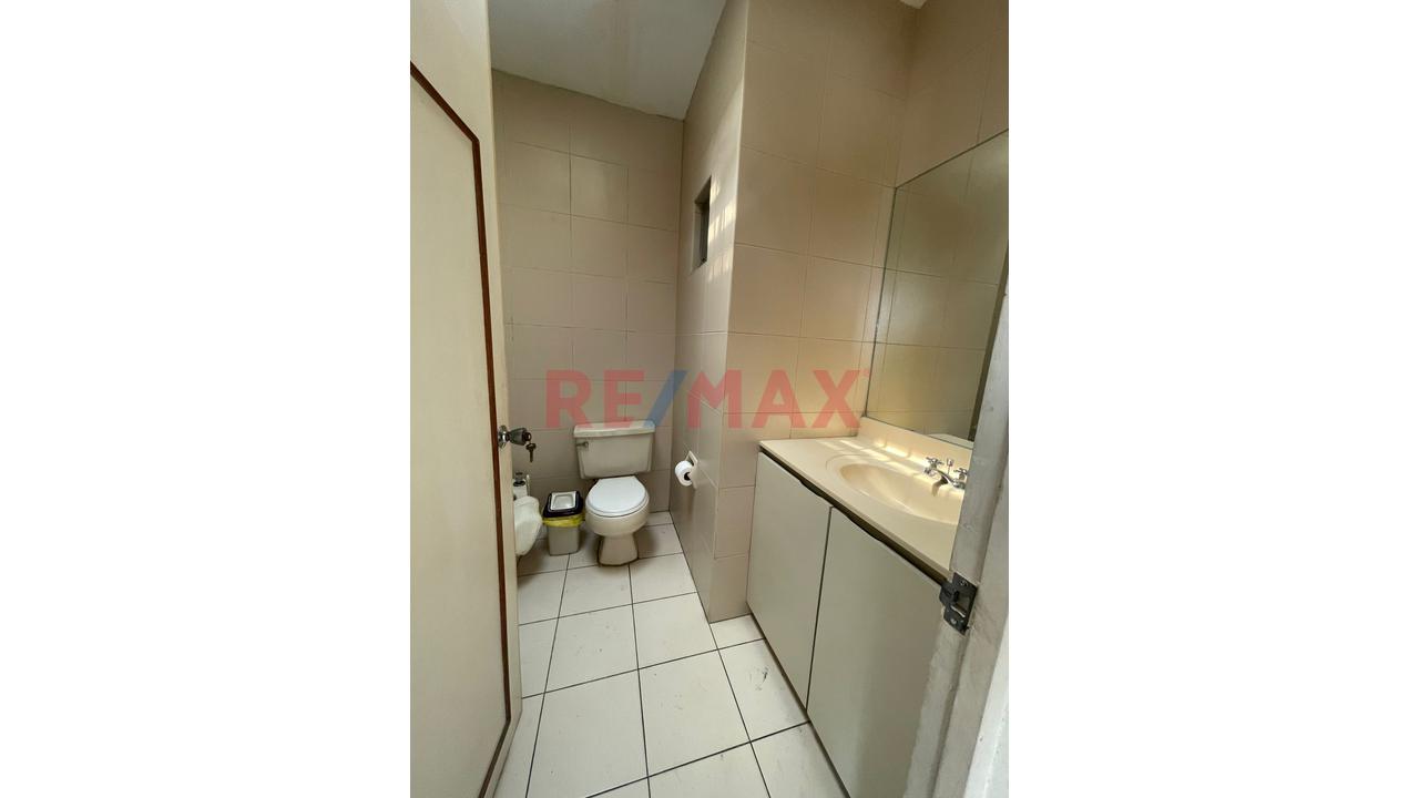 Venta De Hermoso Departamento En El Balneario De Ancon - 10