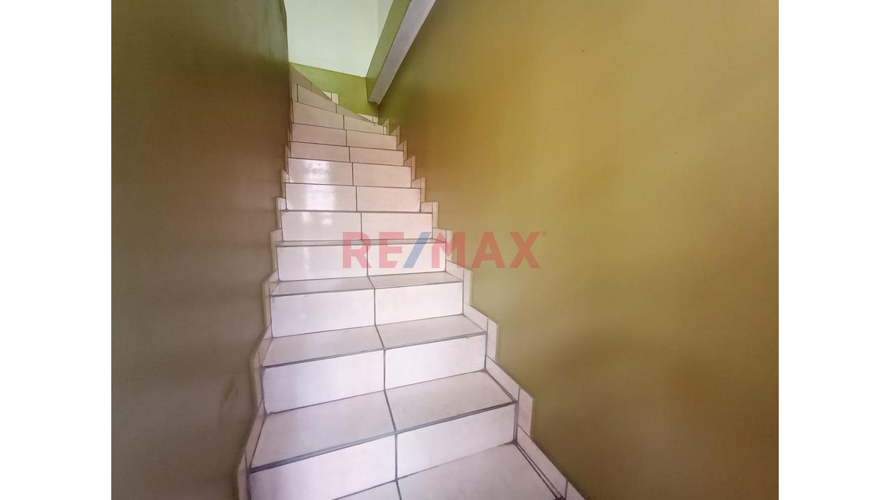 Venta Casa De Dos Pisos Y Azotea En Huaycan Ate - Zona J Oportunidad De Inversion Comercial Y Vivienda — foto 8