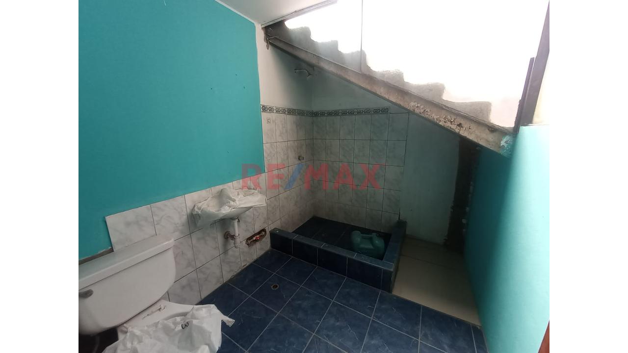 Venta Casa De Dos Pisos Y Azotea En Huaycan Ate - Zona J Oportunidad De Inversion Comercial Y Vivienda — foto 12