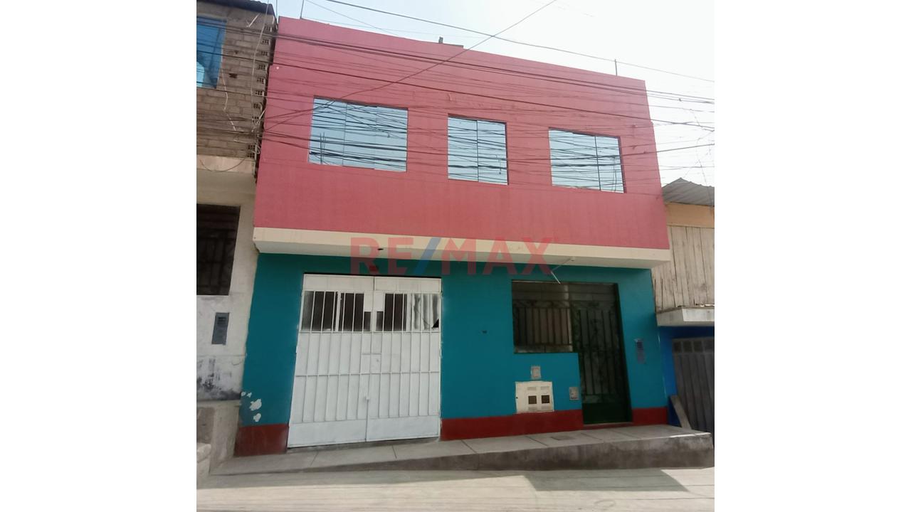 Venta Casa De Dos Pisos Y Azotea En Huaycan Ate - Zona J Oportunidad De Inversion Comercial Y Vivienda