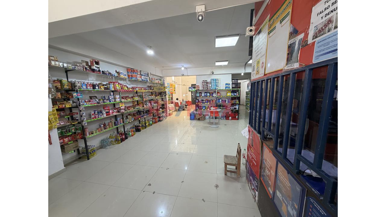 Se Alquila Local Comercial De 200 M2 En La Av. Jose Quiñones 465 Chiclayo - 10