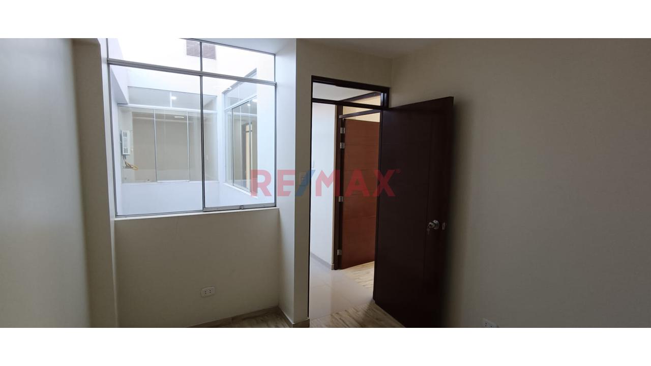 Departamento De Estreno En Venta 5To Piso Urb. San Germán - Smp — foto 12