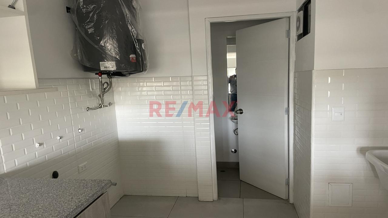"Estrena Hoy: Moderno Departamento En Zona Exclusiva De San Borja (Límite San Isidro)" — foto 10