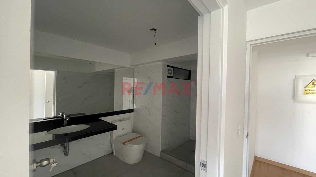 "Estrena Hoy: Moderno Departamento En Zona Exclusiva De San Borja (Límite San Isidro)" — foto 12