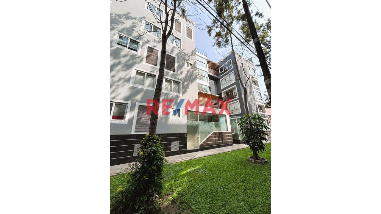 Dúplex  En Piso 5 – La Aurora, Miraflores