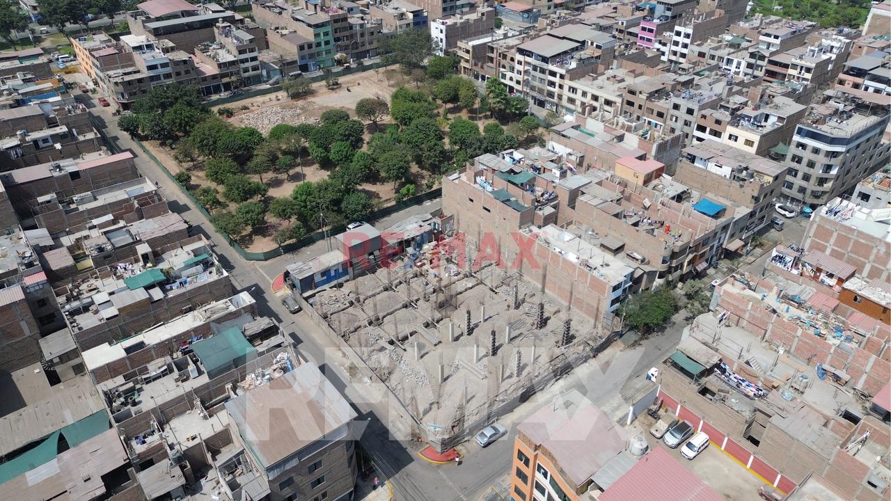 Terreno En Venta – Alto Potencial Comercial Y Proyecto Inmobiliario – Frente A Parque Zonificacion Cv - 7