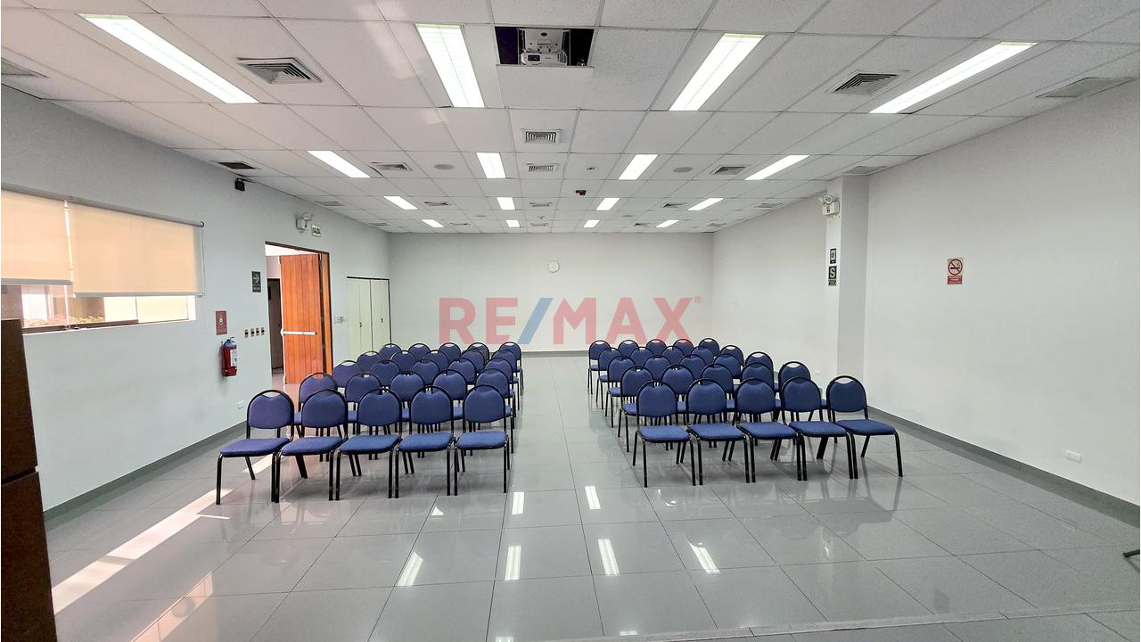 Oficina Ejecutiva En Alquiler En San Isidro – Ideal Para Firmas De Prestigio — foto 12