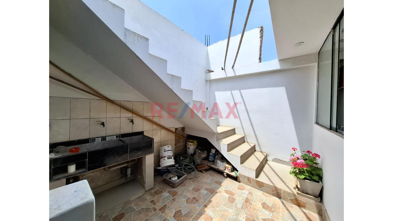 Venta De Casa De Playa En Posesion - 2