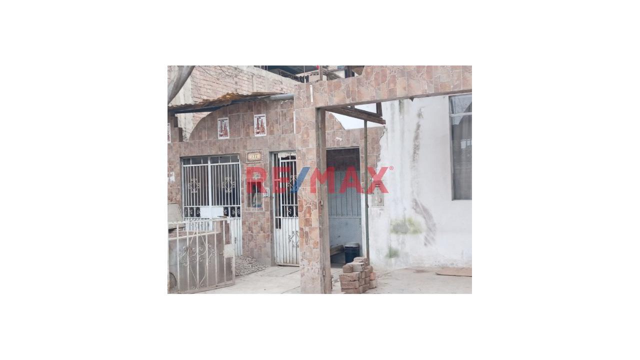 Venta De Casa Como Terreno En Villa Maria Del Triunfo