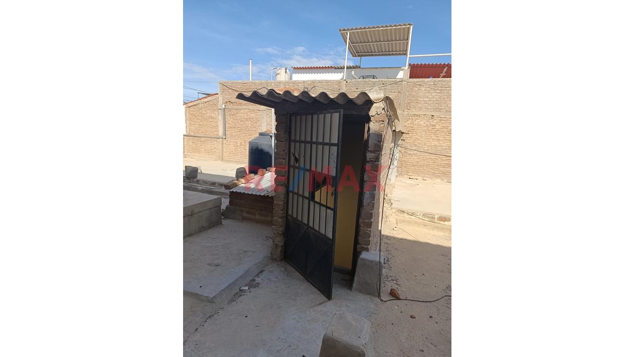Casa En Venta Urb. Faustino Piaggio - Talara - 6