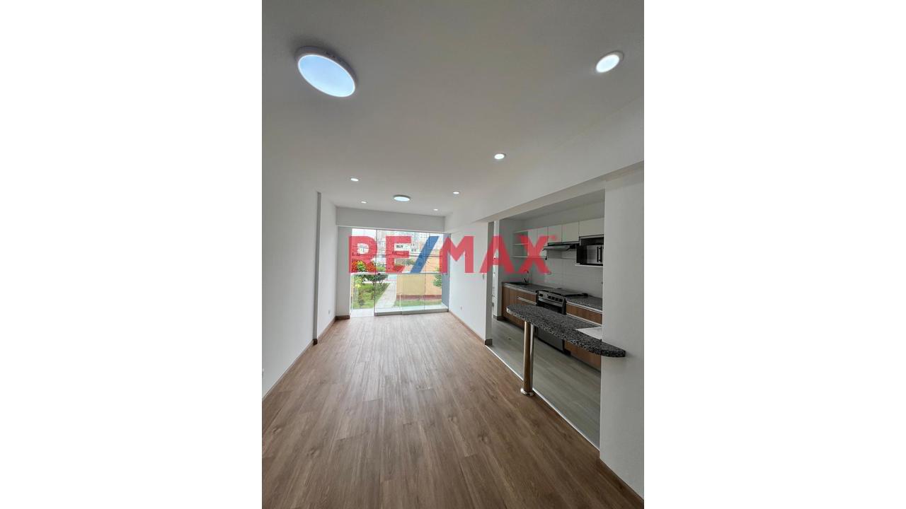 Venta Departamento 2 Piso En San Miguel Vista Al Parque