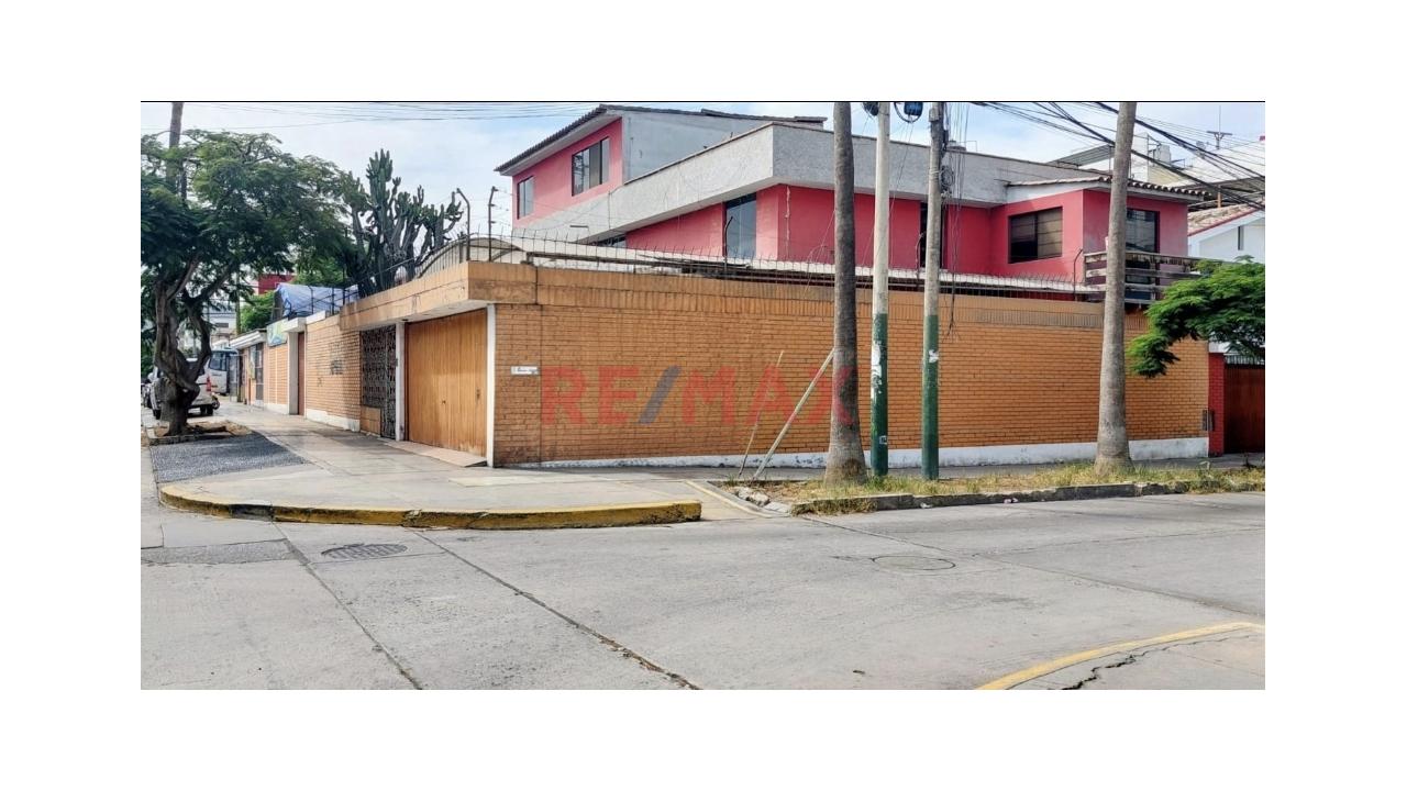 Se Vende Terreno Cerca Al Parque De La Amistad — foto 4