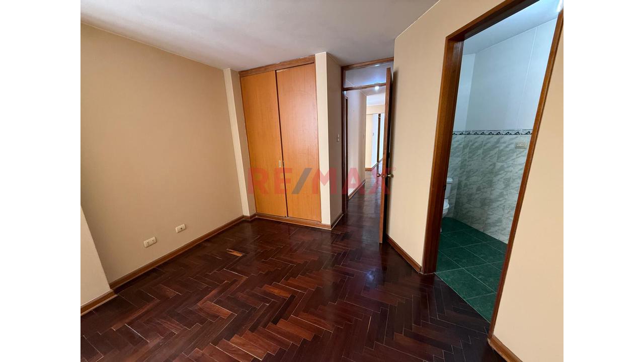 Venta De Departamento En Salamanca - Excelente Distribución E Iluminación - 15