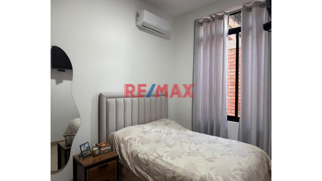 Se Vende Departamento En Miraflores Country Club Cerca A Av. Principal A Solo $92 Mil Dolares🤑 💵 💵 - 8