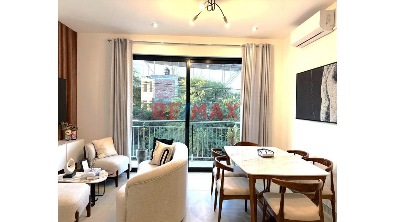 Se Vende Departamento En Miraflores Country Club Cerca A Av. Principal A Solo $92 Mil Dolares🤑 💵 💵 - 1