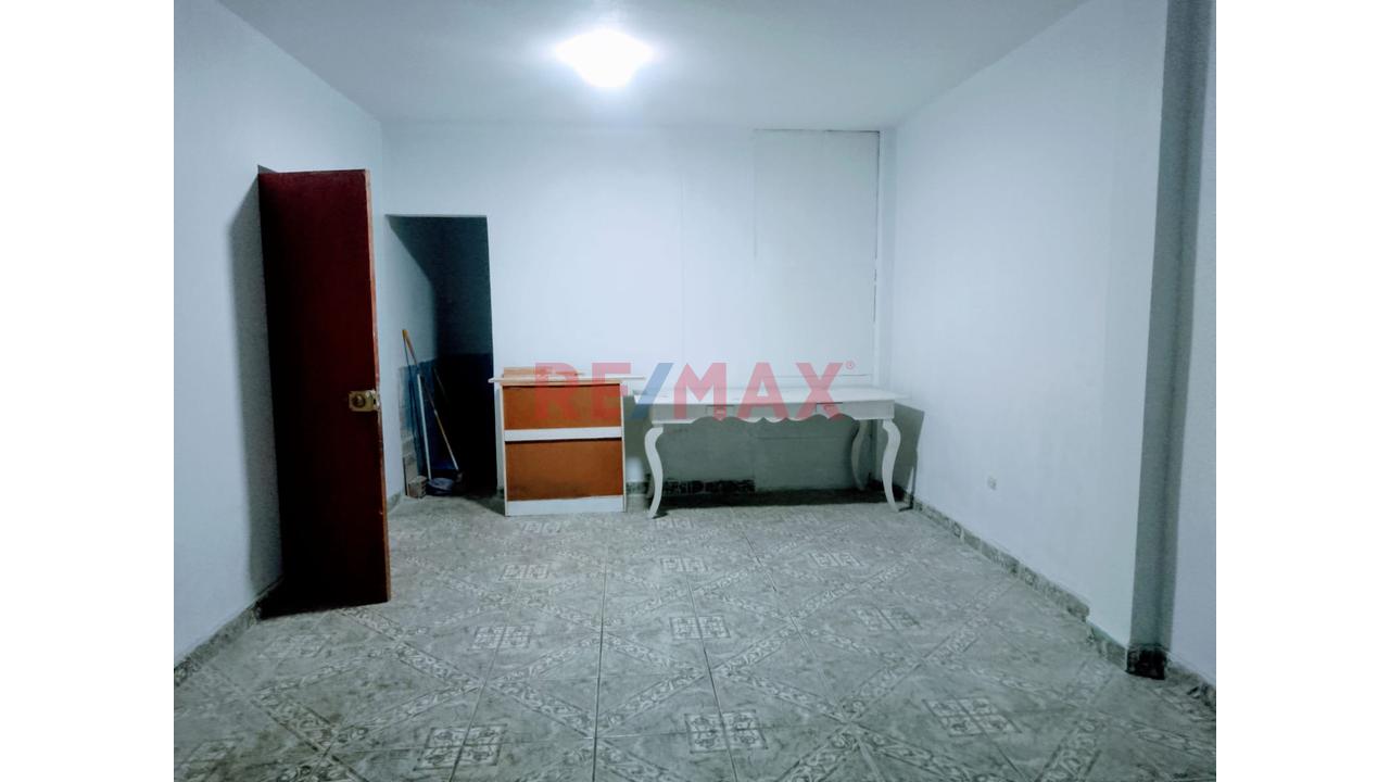 Alquiler Local Comercial En San Juan De Lurigancho - 9