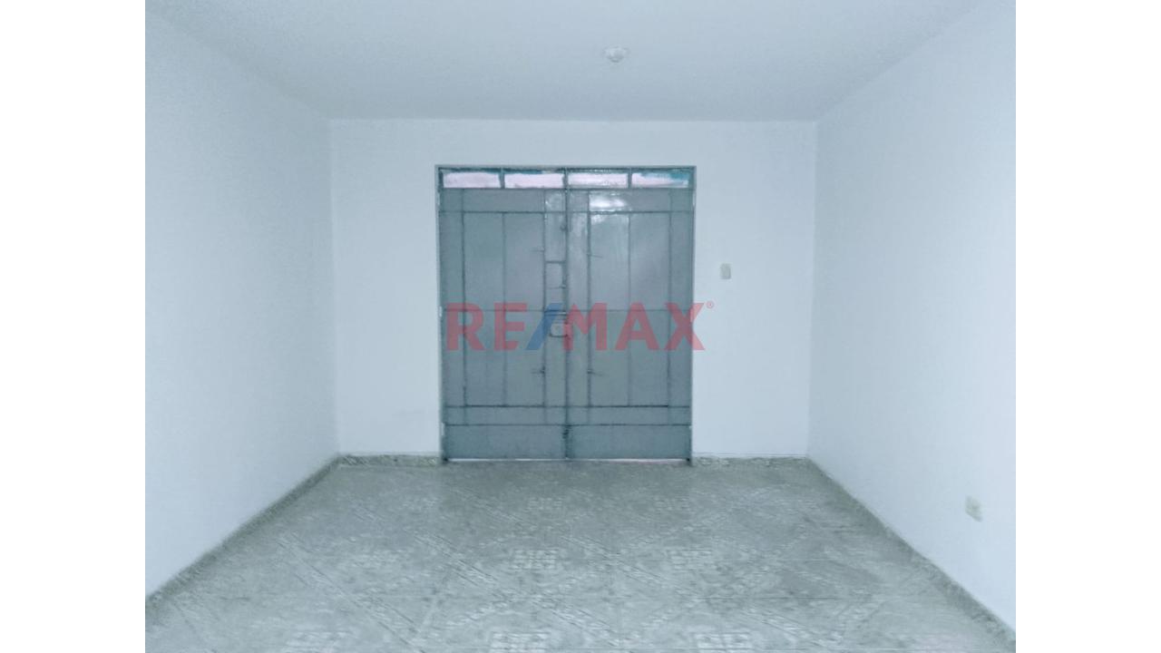 Alquiler Local Comercial En San Juan De Lurigancho - 11