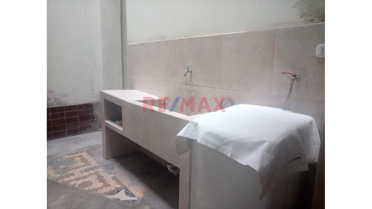 Ocasión -Venta De Departamento En Independencia Con Cochera - 12