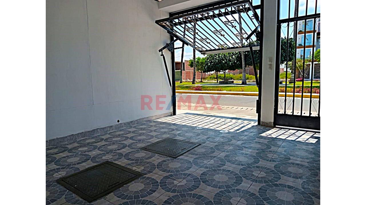 Casa en Venta ubicado en Urb. Las Palmeras Mz. A4 Lote 24 Etapa 1 Castilla Casa en Venta ubicado en Urb. Las Palmeras Mz. A4 Lote 24 Etapa 1 Castilla