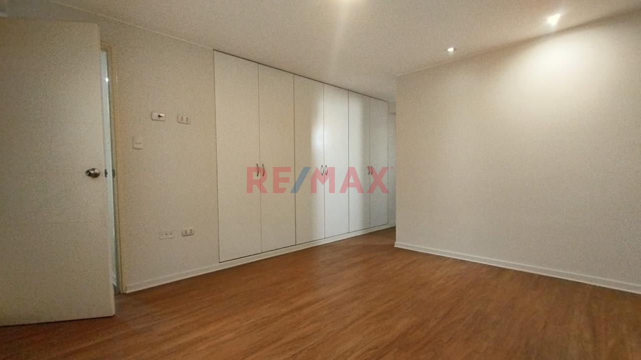 Moderno Y Elegante Departamento En Valle Hermoso – Surco — foto 3