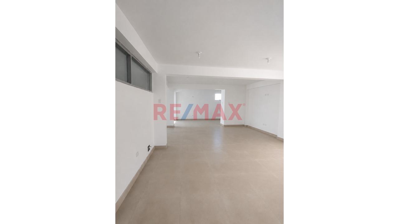 🏢✨ Exclusivo Local Comercial En Alquiler – Urubamba, Cusco ✨🏢 - 11