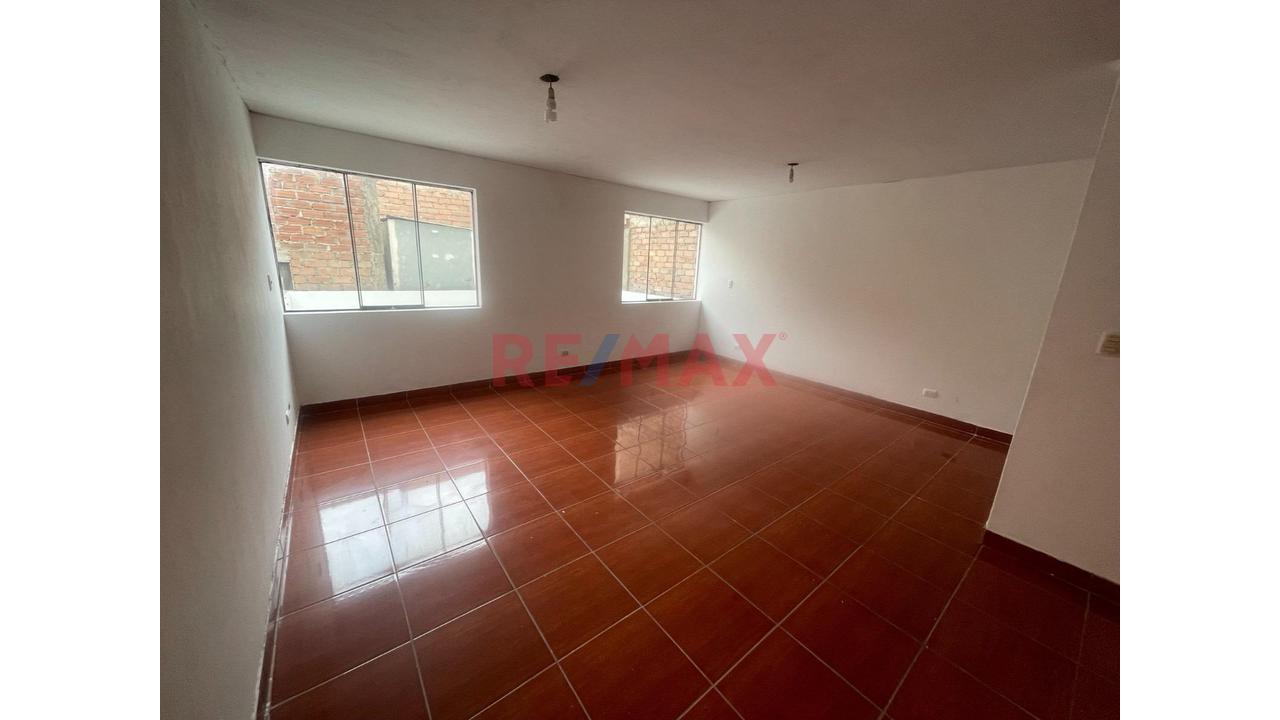 Exclusiva Casa En Condominio Privado De Solo 6 Casas / A Pasos De La Rambla Y Estacion La Cultura — foto 14