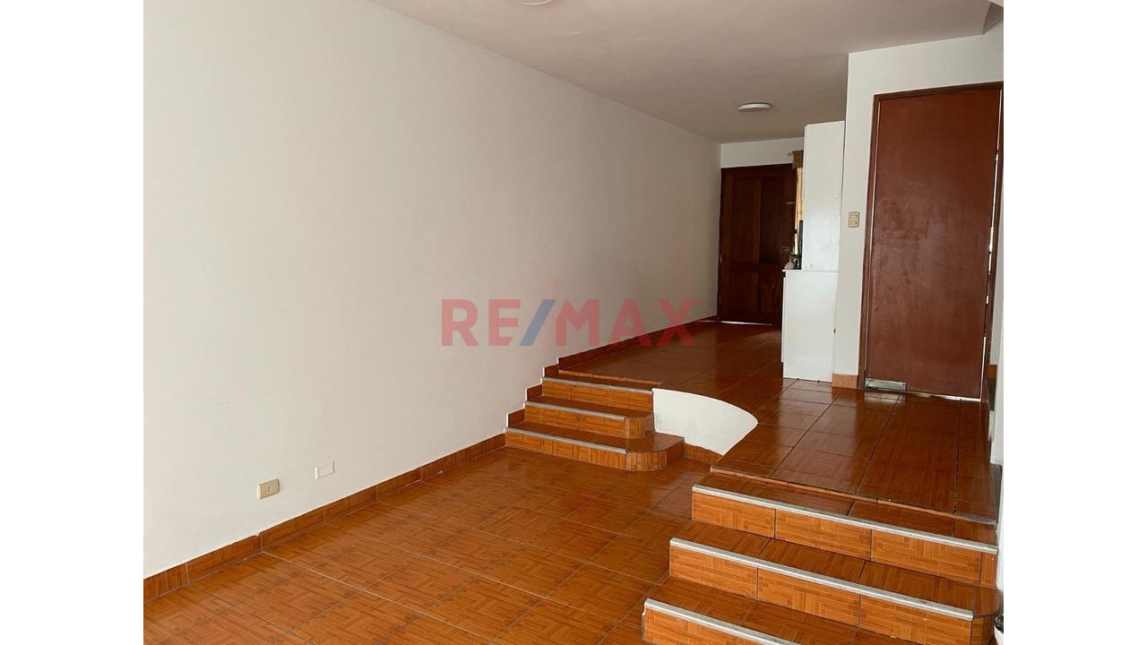 Exclusiva Casa En Condominio Privado De Solo 6 Casas / A Pasos De La Rambla Y Estacion La Cultura - 18