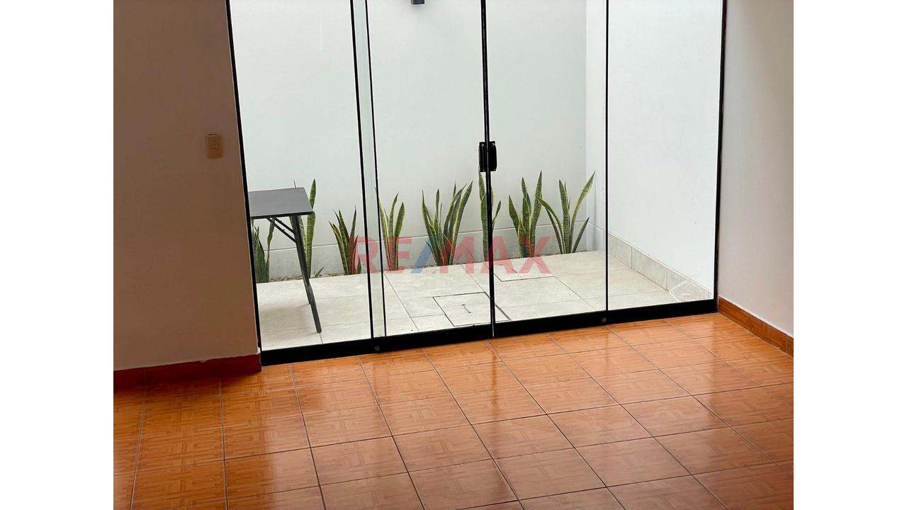 Exclusiva Casa En Condominio Privado De Solo 6 Casas / A Pasos De La Rambla Y Estacion La Cultura — foto 5