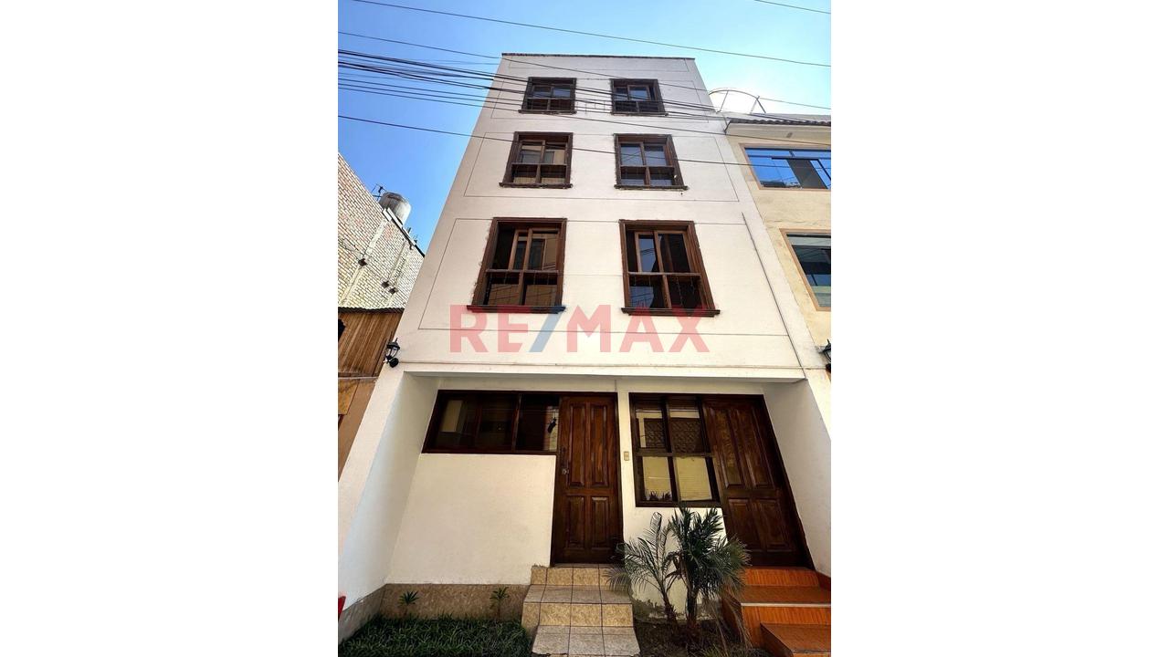 Exclusiva Casa En Condominio Privado De Solo 6 Casas / A Pasos De La Rambla Y Estacion La Cultura - 20