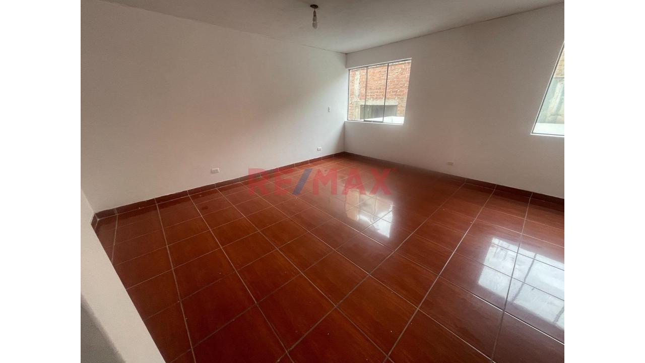 Exclusiva Casa En Condominio Privado De Solo 6 Casas / A Pasos De La Rambla Y Estacion La Cultura — foto 15