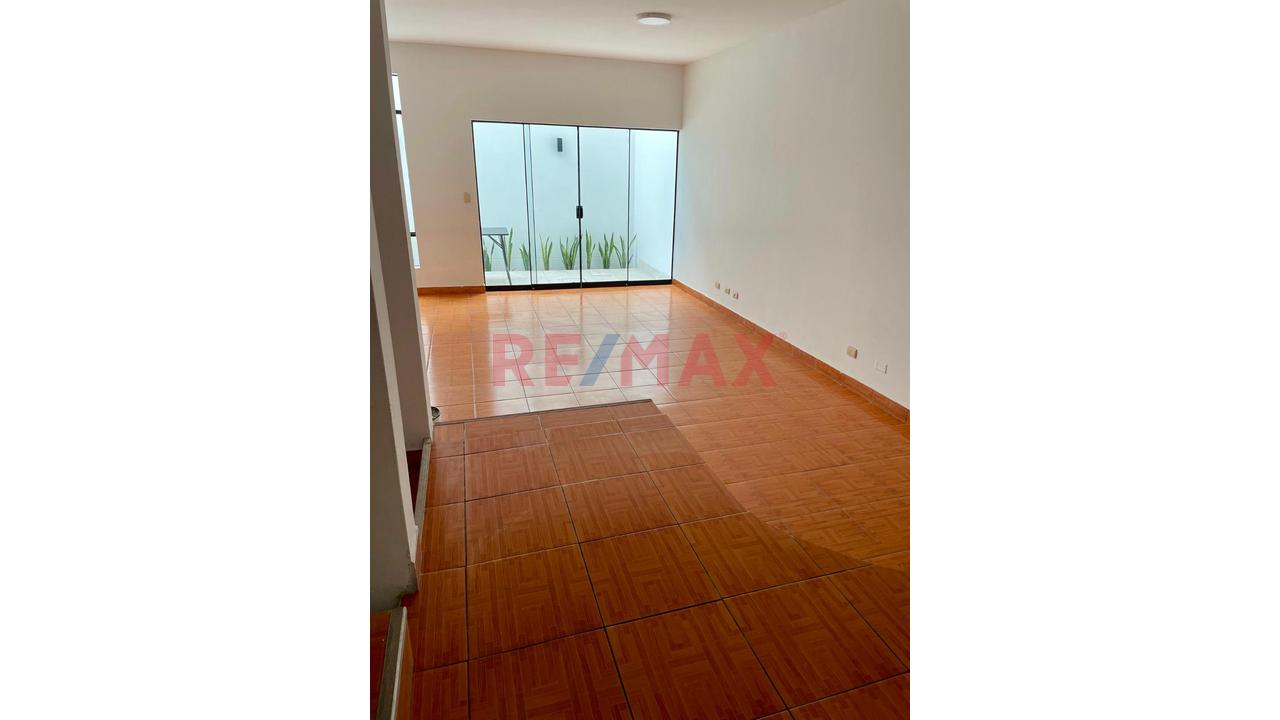 Exclusiva Casa En Condominio Privado De Solo 6 Casas / A Pasos De La Rambla Y Estacion La Cultura — foto 8
