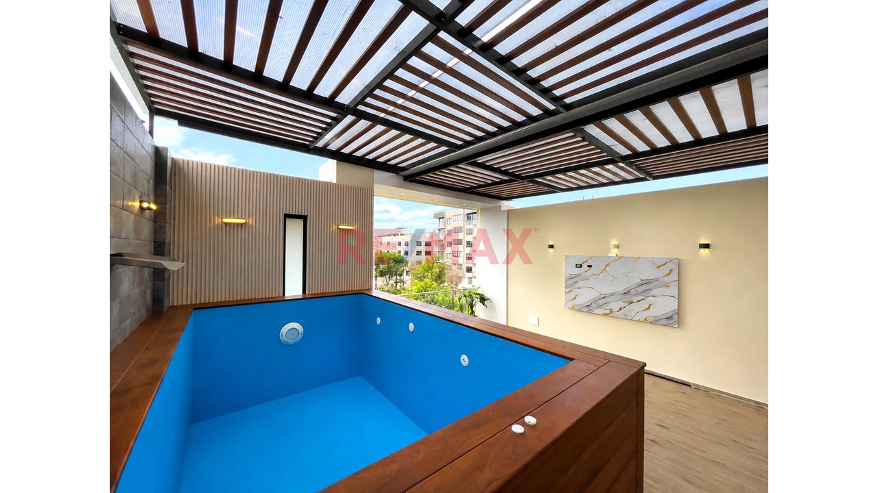 Casa De Estreno Frente A Parque En Venta - 10