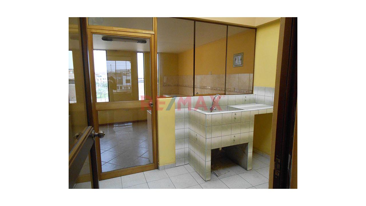 Venta De Casa En Carabayllo Urb Santa Isabel Excelente Ubicacion — foto 13