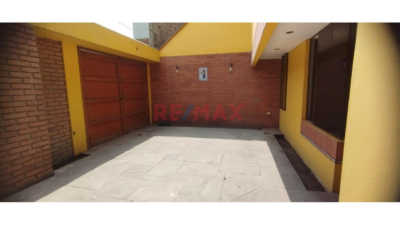 Venta De Casa En Carabayllo Urb Santa Isabel Excelente Ubicacion — foto 8