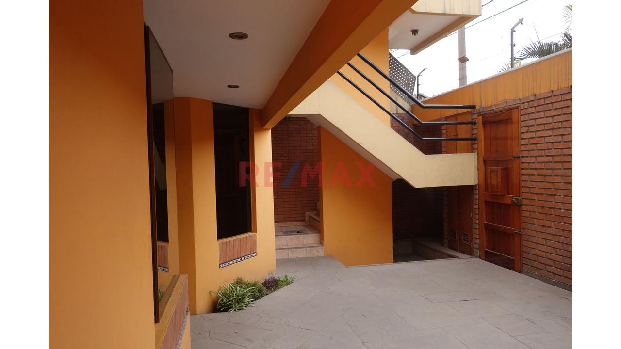 Venta De Casa En Carabayllo Urb Santa Isabel Excelente Ubicacion — foto 4