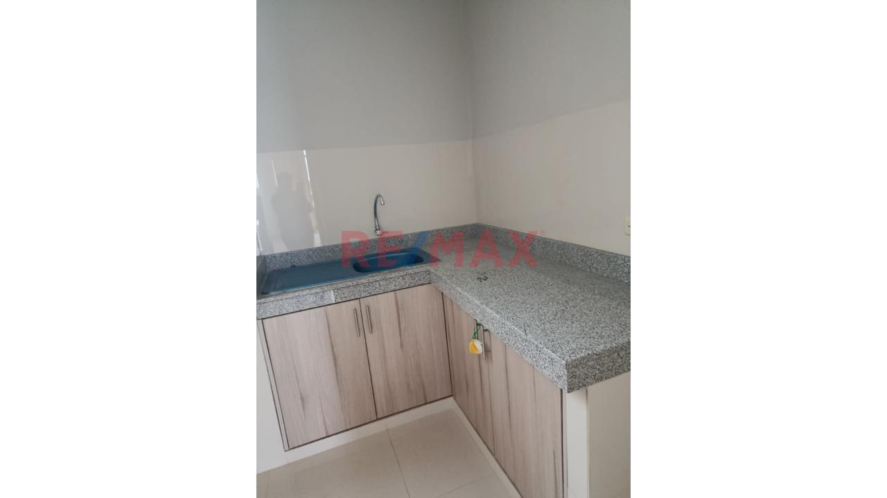 Vendo Lindo Departamento 4To Piso En Urbanizacion Miraflores. - 9