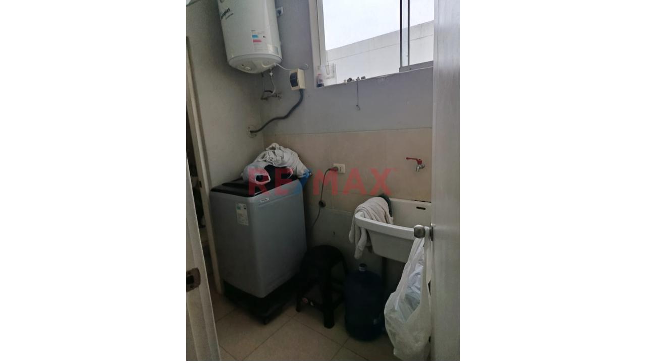 Vendo Lindo Departamento 4To Piso En Urbanizacion Miraflores. - 13