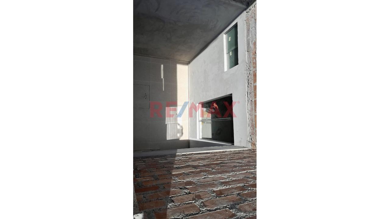 Venta De Proyecto Al 70% - Alto Bujama, Km 92 - 140 M² De Terreno - 20