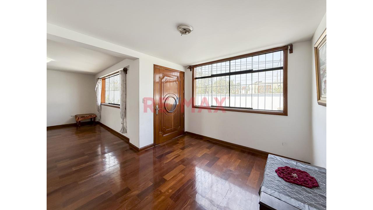 Venta De Casa En La Molina Urb Las Lagunas — foto 4