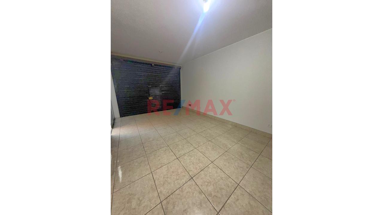 Se Alquila Local Cerca A La Av. Universitaria Y Av. Santa Rosa. Los Olivos — foto 4